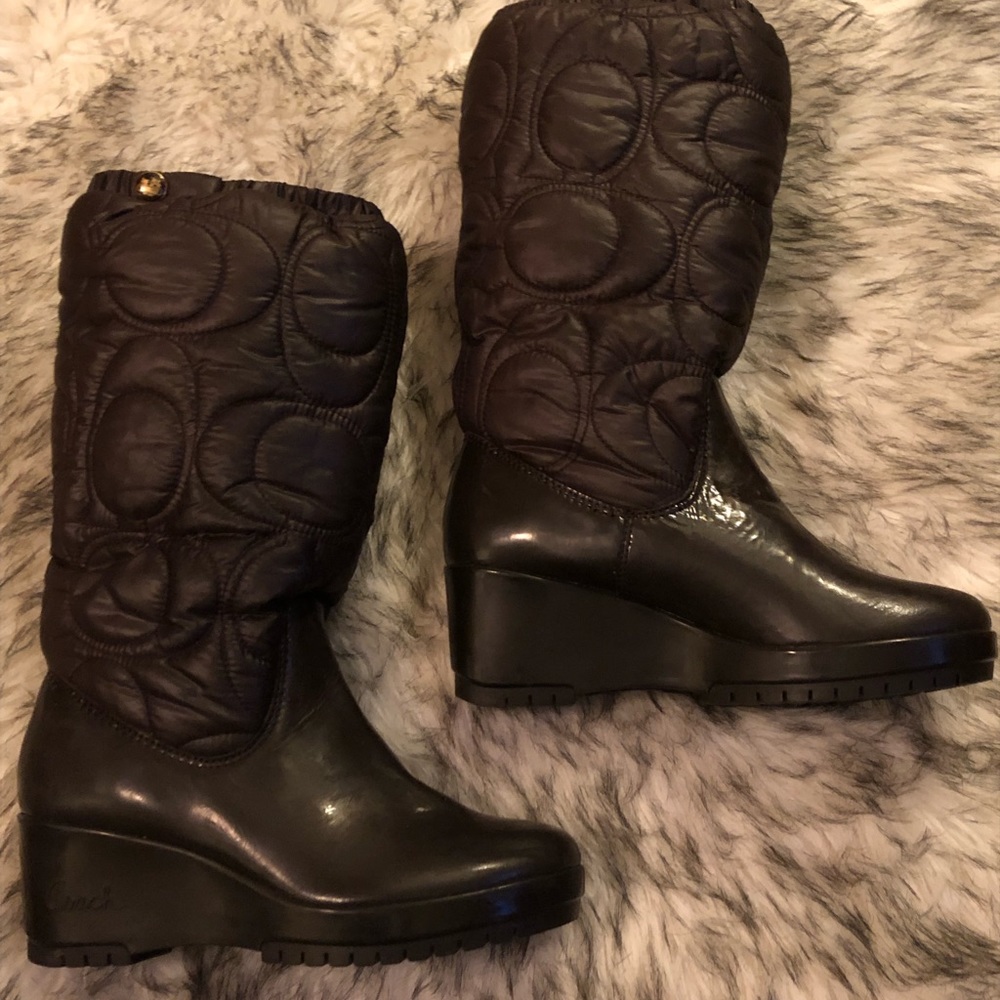 Coach boots